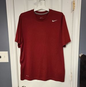 2/$20 Men's Nike Dri-Fit Crimson Tee - L